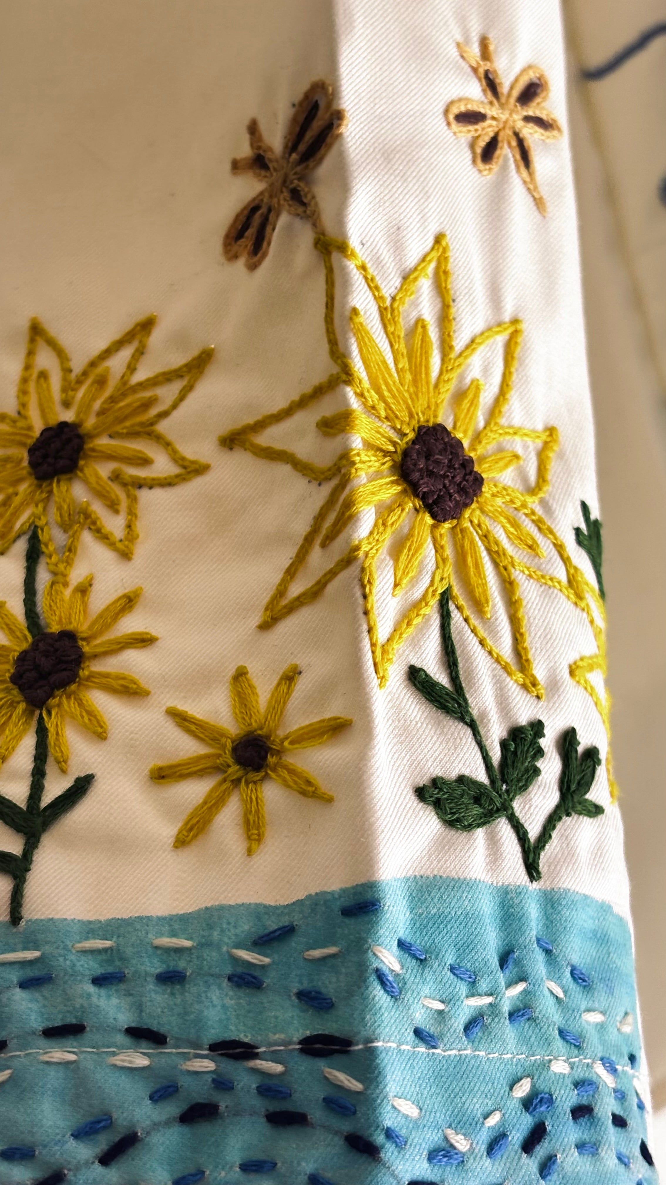 Jheelon ka shehar tunic